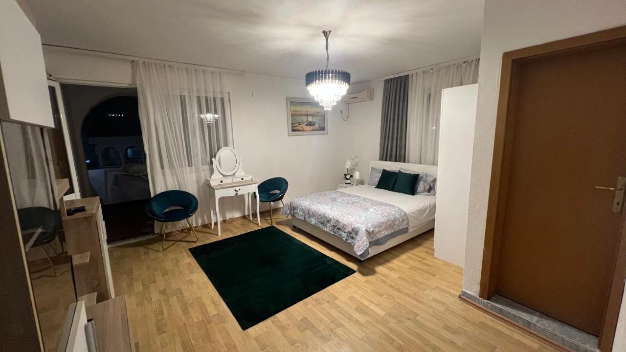 Apartments Dibra Ulcinj Kültér fotó